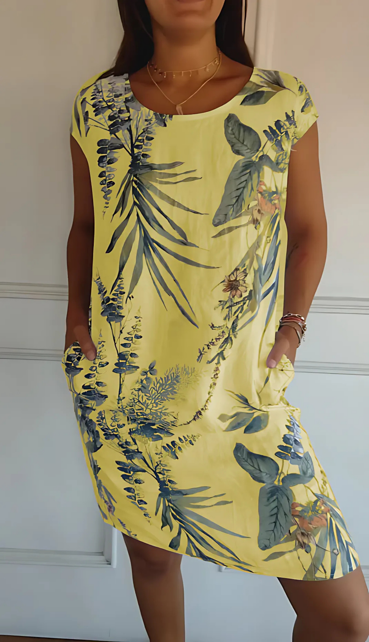 Vestido cómodo de corte recto con escote redondo – ANNERIS