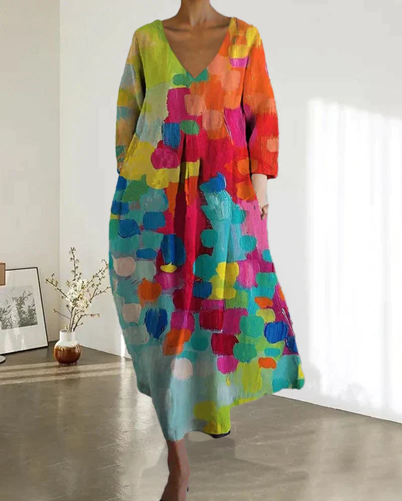 Vestido largo con escote en V y estampado artístico para invitada de boda – SERENA LUMINA