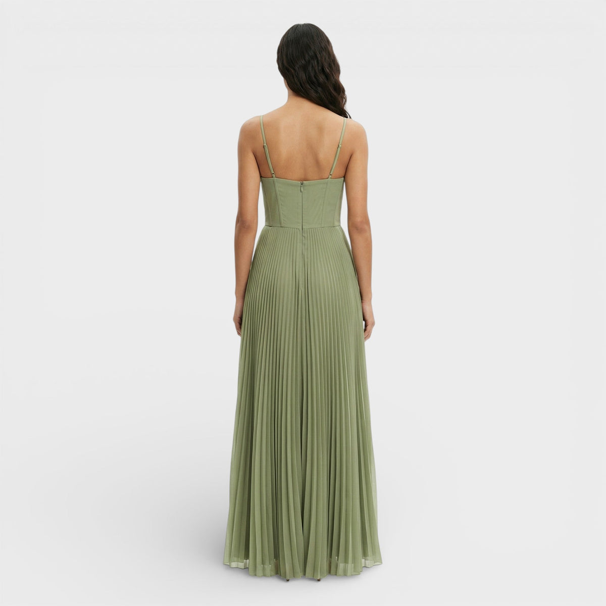 CARLA – Vestido midi plisado para invitada