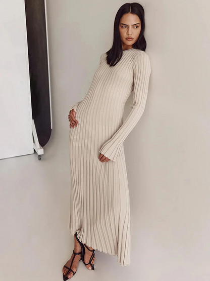NEUS - Vestido largo ajustado de punto con diseño plisado y tela elástica para mujer