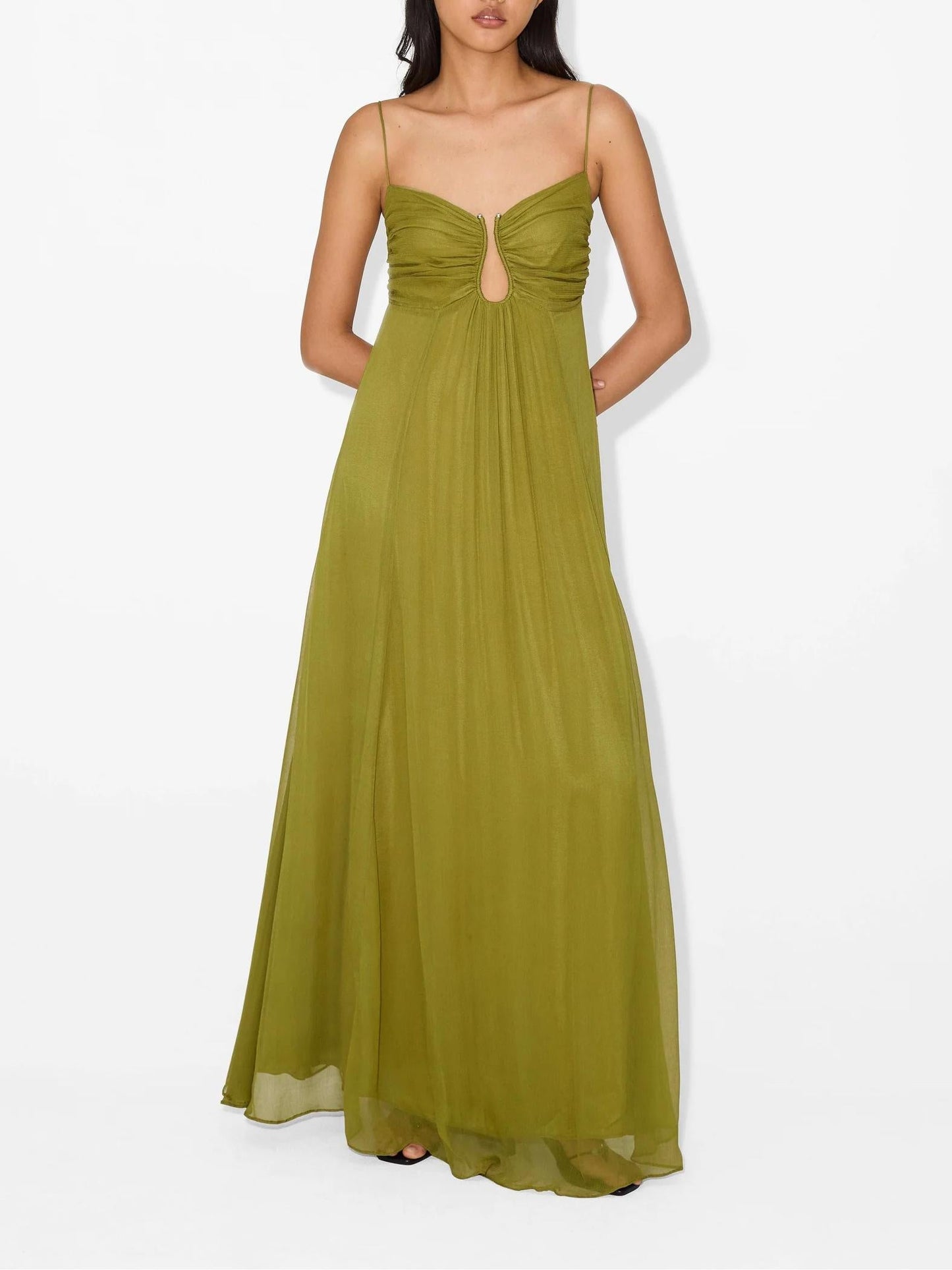 Vestido largo con tirantes finos y detalle cut-out en la cintura – LUNARIA