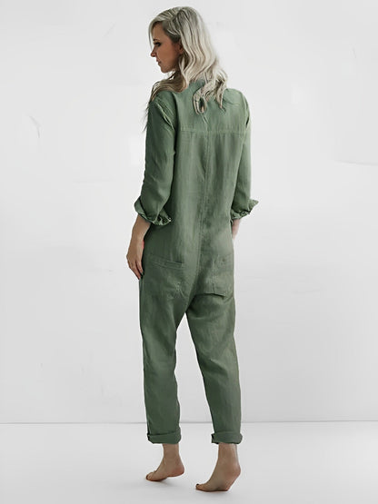 EMELIA – Mono verde estilizado para mujer con diseño sofisticado
