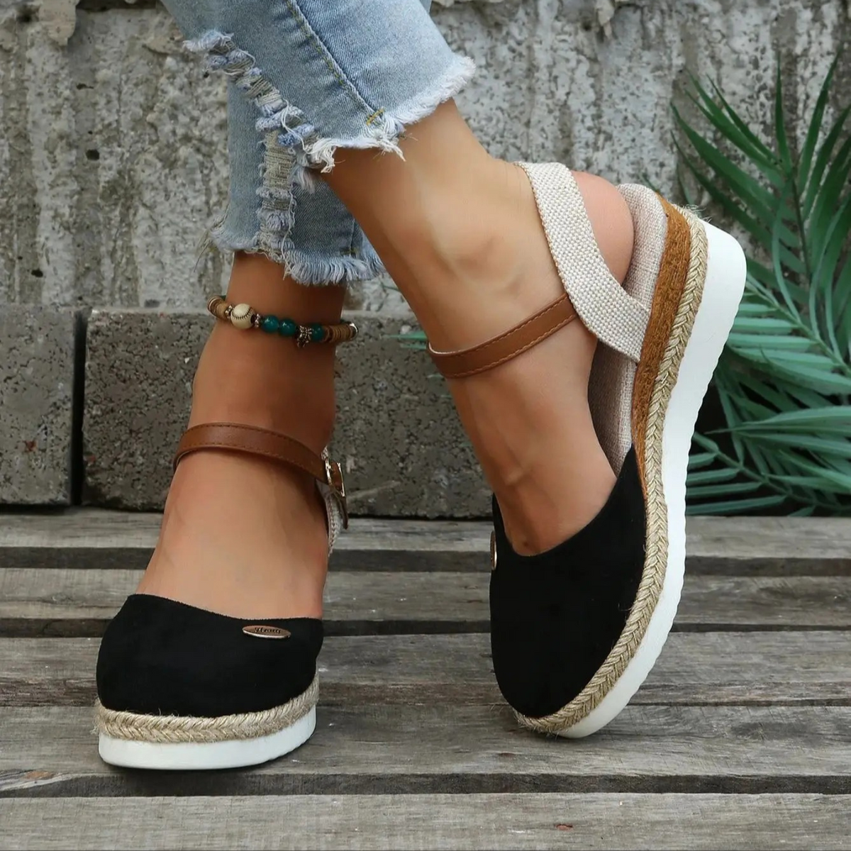 Sandalias bohemias con colores en contraste – Kalea