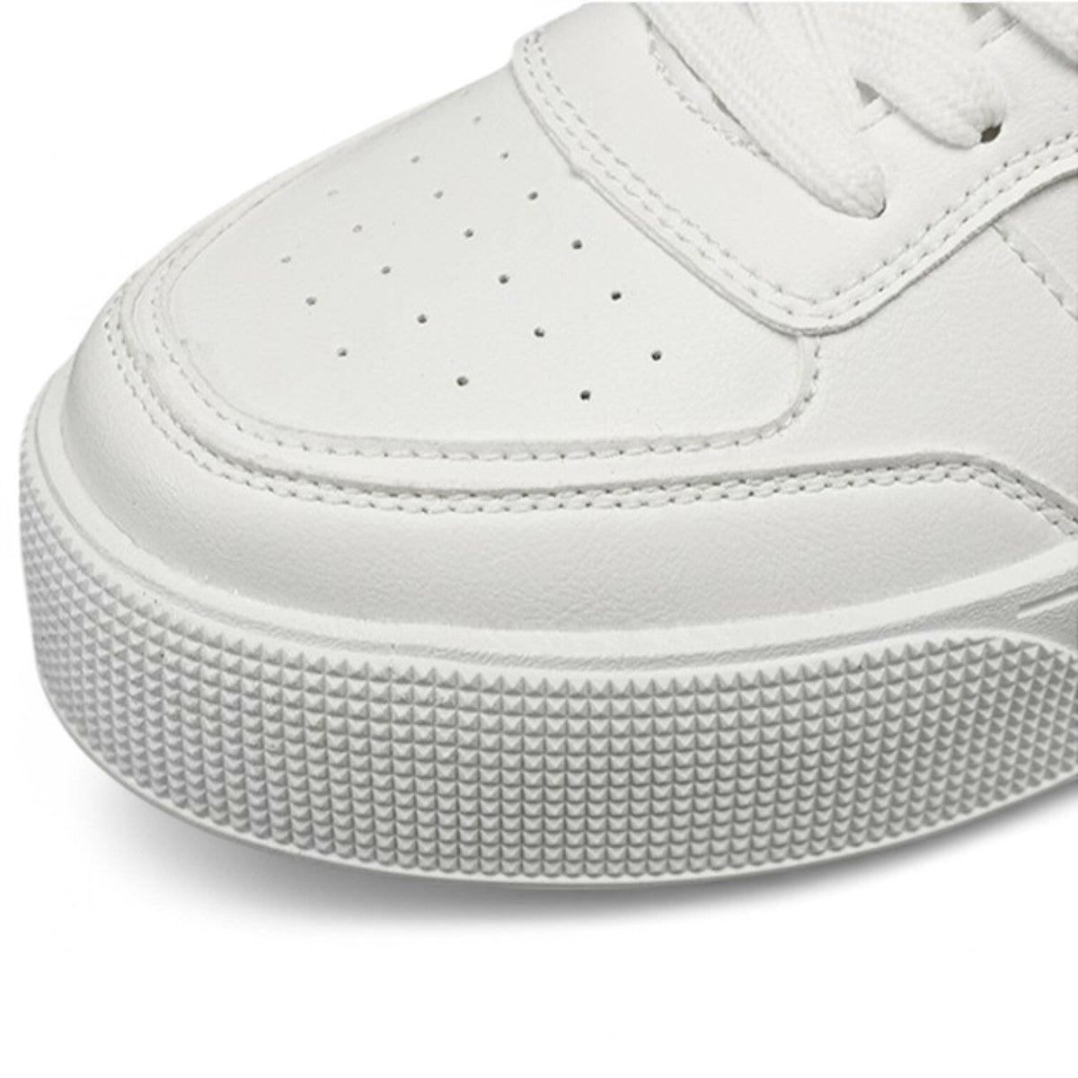 Zapatillas bajas de hombre con suela gruesa y acabado limpio – RAYDEN