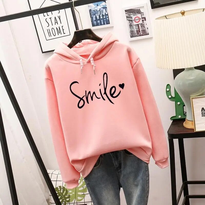 Sudadera con capucha y estampado moderno para mujer – JESSIKA
