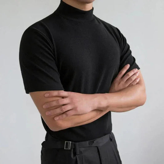 Camiseta de hombre transpirable con cuello alto y corte ajustado – MILO