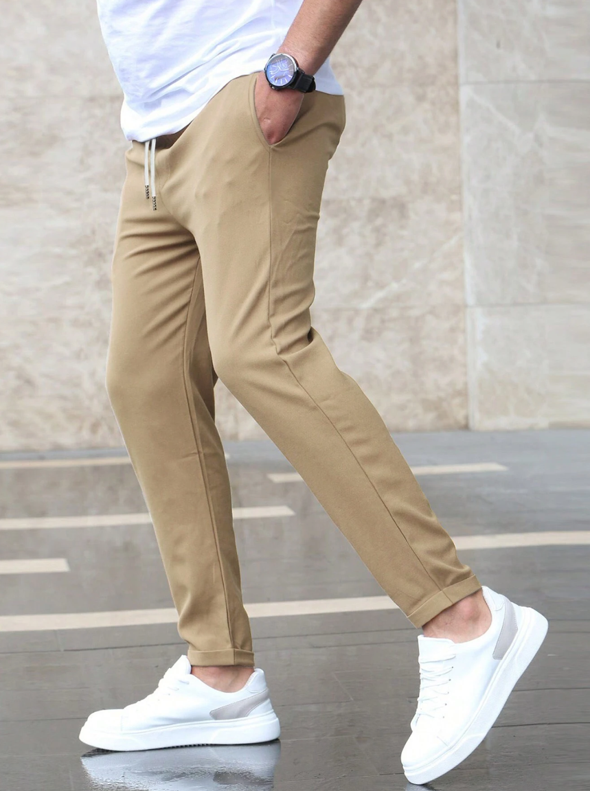 Pantalón para hombre con tejido elástico cómodo – DOUWE