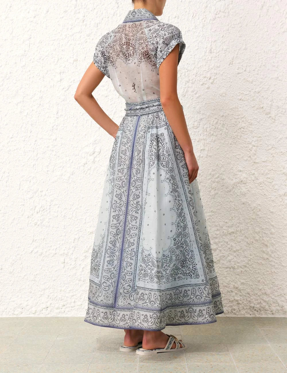 Conjunto veraniego elegante de dos piezas con cintura ajustable – LUCINNE