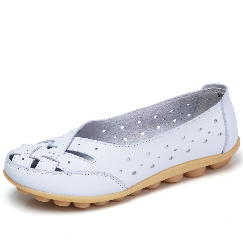 Zapatos tipo mocasín de mujer con diseño perforado y suela flexible – SACHA