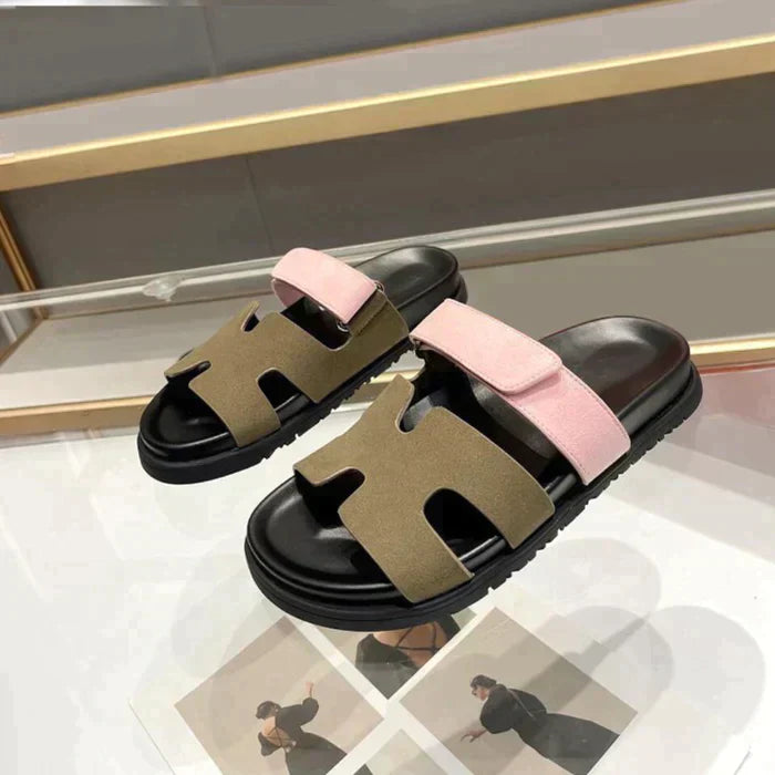 Sandalias Gladiadoras Elegantes con Cierre de Velcro Ajustable para Damas – HIRA