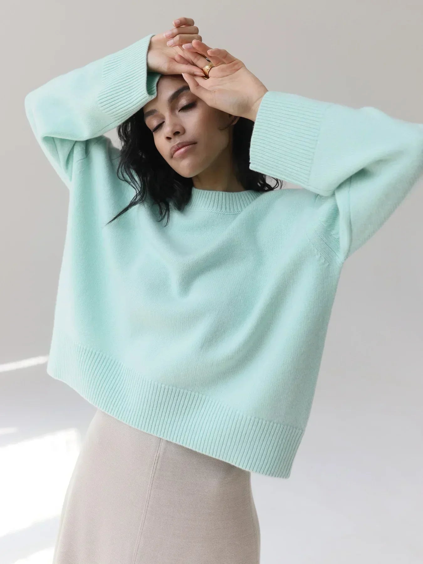 EUGENIA - Suéter elegante y moderno para mujeres