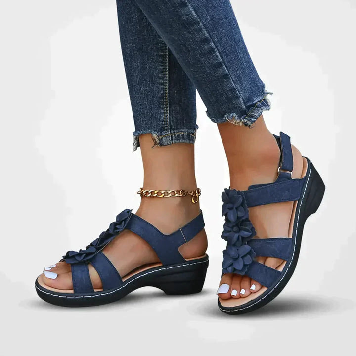 Sandalias de verano para mujer con detalle de flor y suela cómoda – FLORIANA