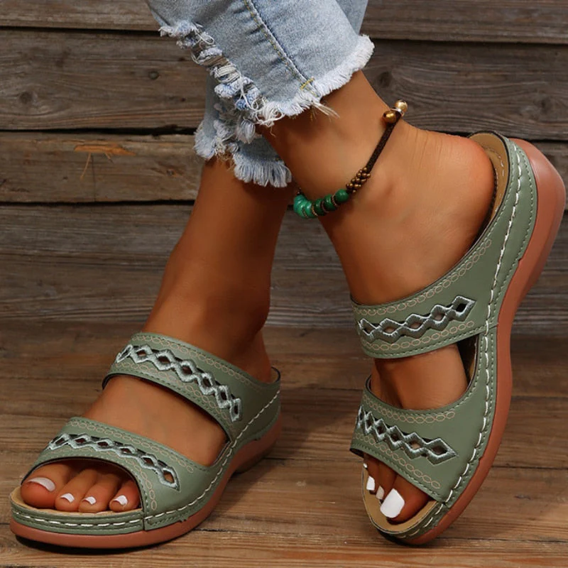 Sandalias de mujer con doble tira y suela elevada – CONSTANZE