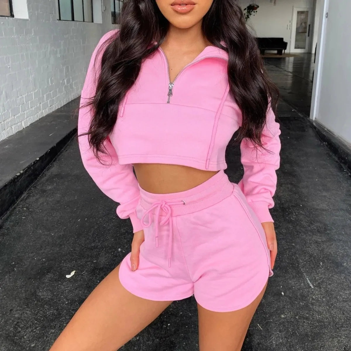 Conjunto jogger de verano con chaqueta oversize y pantalón cómodo – SOLÉA