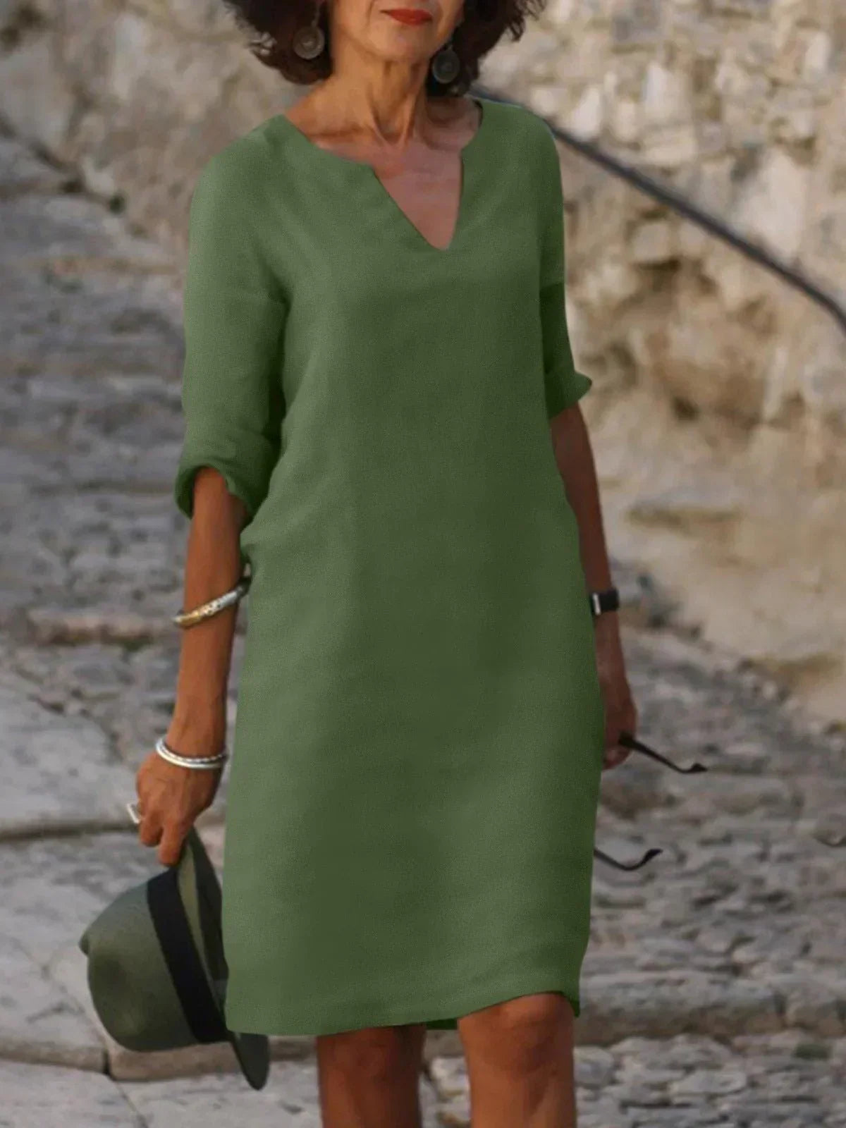 Vestido elegante con escote en V para invitada de boda – JOSETTE GRACE