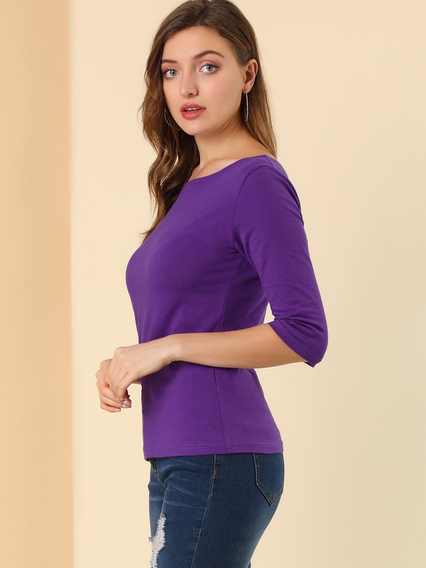 Camiseta de mujer con manga 3/4 y cuello redondo – LUNARA