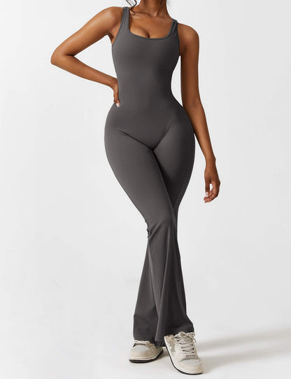 Elara – Mono elegante con espalda en V para mujer